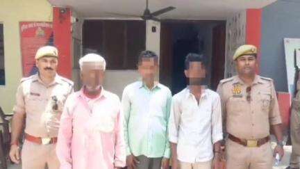 कसिया: अहिरौली बाजार थाने की पुलिस ने बिजली चोरी के मामले में वांछित 3 अभियुक्तों को किया गिरफ्तार