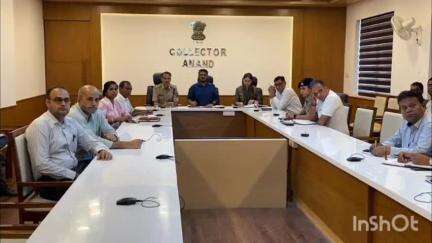 આણંદ શહેર: શહેરની કલેકટર કચેરી ખાતે બીજી નાગરિક સંરક્ષણ કવાયત અંગે વિડીયો કોન્ફરન્સના માધ્યમથી બેઠક યોજાઈ