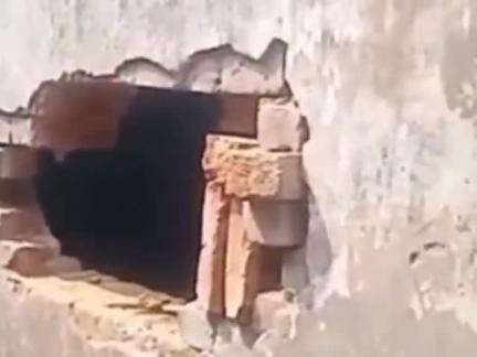 हसनपुर: सैदनगली के गांव झंडी माफी में चोरों ने घर को बनाया निशाना, कोमल लगाकर नगदी सहित आभूषण की चोरी