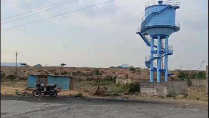 नागौद: कंदहली रोड पर नल जल योजना की टंकी के पास अतिक्रमणकारियों ने रातों रात किया कब्जा