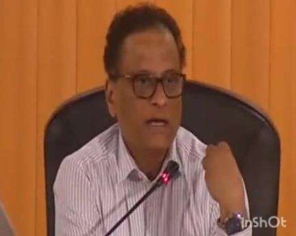 देहरादून: सीएम धामी की अध्यक्षता में सचिवालय में हुई कैबिनेट बैठक, 11 प्रस्तावों को मिली मंजूरी