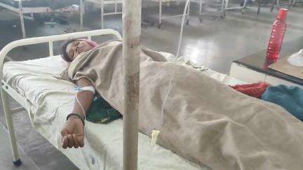 अकलेरा: मेसर गांव में सो रही महिला को अज्ञात जहरीले जीव ने काटा, महिला घायल होकर जिला अस्पताल में भर्ती