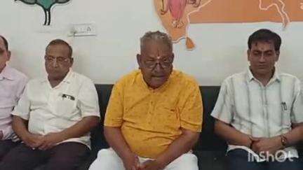 इटारसी: इटारसी नगर पालिका अध्यक्ष कार्यालय में विनायक दामोदर सावरकर की जयंती पर कार्यक्रम आयोजित