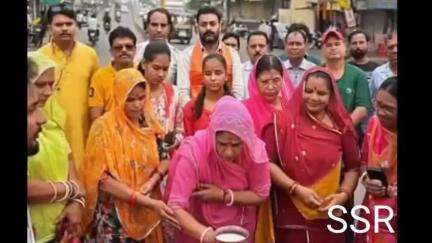 रतलाम नगर: सैलाना बस स्टैंड पर श्री महाराणा प्रताप प्रतिमा का वैदिक मंत्रोच्चार से किया गया दुग्धाभिषेक