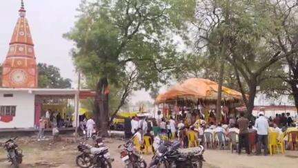 लटेरी: बहादुरपुर सुनखेर में हनुमान जी की प्राण प्रतिष्ठा और भंडारे में शामिल हुए विधायक