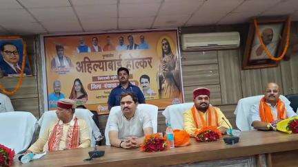 गाज़ीपुर: गाजीपुर में राज्य पिछड़ा वर्ग आयोग के उपाध्यक्ष और दर्जा प्राप्त मंत्री सोहनलाल श्रीमाली ने दिया बड़ा बयान
