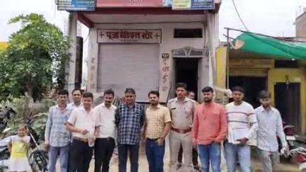 मनोहरथाना: मनोहरथाना में मुख्य ब्लॉक चिकित्सा अधिकारी के नेतृत्व में चिकित्सा विभाग की टीम ने एक निजी हॉस्पिटल को किया सीज