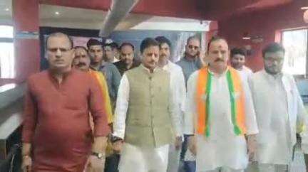झांसी: झांसी पहुंचे मध्य प्रदेश के उपमुख्यमंत्री, बोले- कांग्रेस, ओवैसी और सभी दल के लोग ऑपरेशन सिंदूर के मामले में एकजुट