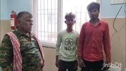 बड़हरा: कृष्णागढ थाना पुलिस ने अलग-अलग गांव से दो शराबियों को किया गिरफ्तार, भेजा जेल