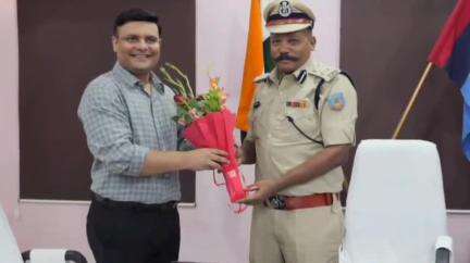चाईबासा: अनुरंजन किस्पोट्टा ने कोल्हान रेंज के पुलिस उपमहानिरीक्षक के रूप में पदभार ग्रहण किया