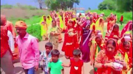 दारू: कबिलासी के तिउज गांव में भव्य कलश यात्रा के साथ पांच दिवसीय रूद्र महायज्ञ का शुभारंभ