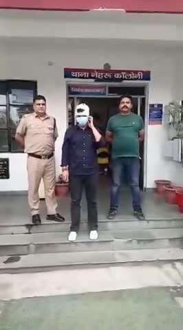 देहरादून: दून पुलिस ने सरेराह गुंडागर्दी करने वाले आरोपी को किया गिरफ्तार