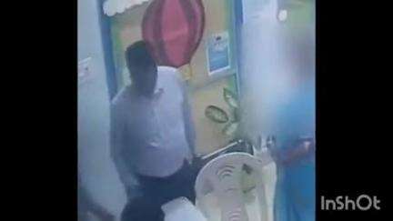 वाराणसी में महिला टीचर को नौकरी से निकाला गया, पुलिस में की गई शिकायत