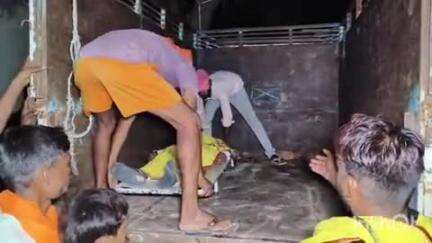 आरा: पीरो थाना क्षेत्र के संभल टोला मोड़ के समीप तेज रफ्तार पिकअप ने बुजुर्ग को रौंदा, हुई मौत