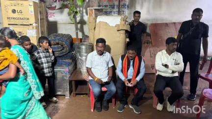 लोहंडीगुडा: ग्राम सीरिसगुड़ा में वैवाहिक कार्यक्रम में शामिल हुए चित्रकोट विधायक विनायक गोयल