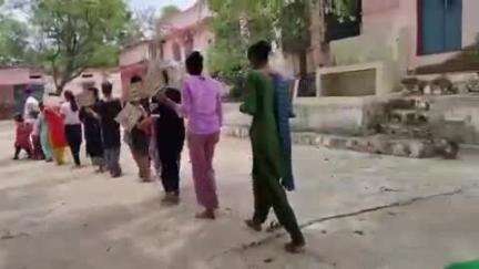 बड़ागांव धसान: विश्व माहवारी स्वच्छता दिवस पर उमंग स्वास्थ्य केंद्र, बड़ागांव और दरगुवा में कार्यक्रम आयोजित, माहवारी पर हुई चर्चा