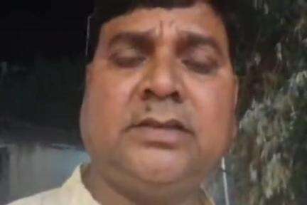 रामगढ़: कुट्टी मोड़ से रामगढ़ होते हुटार तक जर्जर सड़क से ग्रामीणों को मिलेगी निजात: सांसद प्रतिनिधि भोला पांडेय