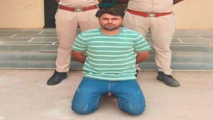 नोखा: पांचू थाना पुलिस ने आबकारी प्रकरण में वांछित आरोपी को किया गिरफ्तार, पूछताछ जारी
