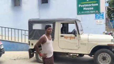बेगूसराय: बेगूसराय में ट्रेन से कटकर एक व्यक्ति की मौत, पुलिस जांच में जुटी, परिजनों में कोहराम