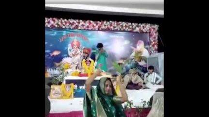 देपालपुर: देपालपुर के 24 अवतार मंदिर में नर्मदा पुराण का आयोजन, दूर-दूर से आ रहे हैं लोग