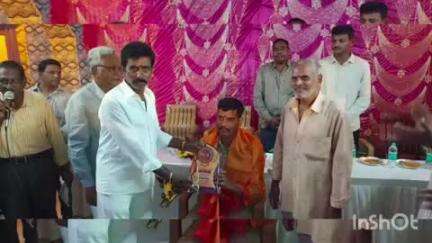 15ఏళ్ల తర్వాత సాలూరులో జరిగిన శ్రీ శ్యామలాంబ పండుగలో మెరుగైన సేవలు అందించిన అధికారులను సత్కరించిన అల్లువీధి ఉత్సవ కమిటీ