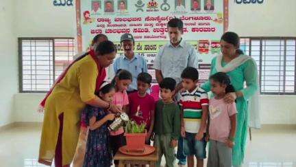 ಕಾರವಾರ: ನಗರದ ಸ್ತ್ರೀ ಶಕ್ತಿ ಸಭಾಭವನದಲ್ಲಿ ಮಕ್ಕಳಿಗಾಗಿ ಬೇಸಿಗೆ ಶಿಬಿರದ ಸಮಾರೋಪ ಸಮಾರಂಭ