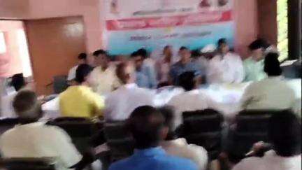 मैनाटांड़: खरीफ महोत्सव में आधुनिक तरीके से खेती के बताए गए गुर