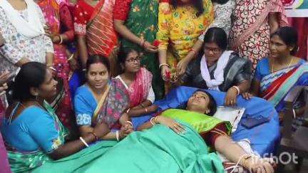 বরজোড়া: বড়জোড়া ব্লক স্বনির্ভর মহিলা গোষ্ঠীর তরফে স্বেচ্ছায় রক্তদান শিবিরের আয়োজন বড়জোড়ায় পঞ্চায়েত সমিতির হলে,উপস্থিত BDO