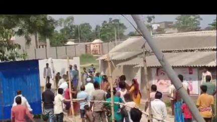 मैनाटांड़: दो गुटों में खूनी संघर्ष, सात लोग घायल, झड़प का लाइव वीडियो आया सामने
