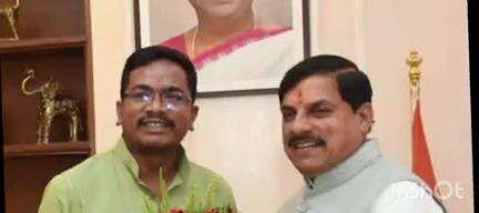पुष्पराजगढ़: भाजपा जिला अध्यक्ष हीरा सिंह ने मुख्यमंत्री मोहन यादव से भोपाल में मुलाकात की