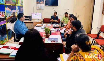 कुम्भराज: महिला एवं बाल विकास विभाग के जिला कार्यालय में नवागत जिला कार्यक्रम अधिकारी ने की विभागीय समीक्षा बैठक