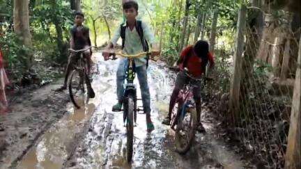 নারায়ণগড়: তরুয়াতে দীর্ঘদিন ধরে বেহাল রাস্তা, ভোগান্তিতে পথচলতি এলাকার মানুষ #jansamsya