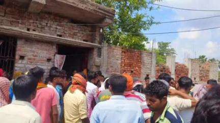 बारुन: बरवाडीह पेट्रोल पंप के समीप हुई सड़क दुर्घटना में दो लोगों की हुई मौत