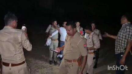 बांदा: आलमखोड़ मोड़ के पास SOG व स्थानीय पुलिस ने गोकशी में वांछित ₹25000 के इनामिया अभियुक्त को मुठभेड़ के दौरान किया गिरफ्तार