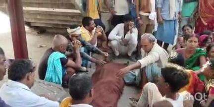 खुसरूपुर: खुसरूपुर गुमटी के पास एक्सप्रेस ट्रेन की चपेट में आने से एक अधेड़ की मौत