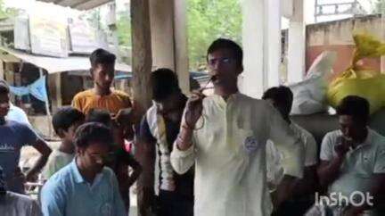 মানিকচক: বড়বাগানে জনসংযোগ যাত্রা যুব তৃণমূলের জেলা সভাপতি সহ অন্যান্যদের