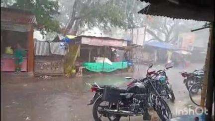 सलोन: डीह विकासखंड के कई गांवों में हो रही जोरदार बारिश से लोगों को मिली भीषण गर्मी से निजात, किसानों को मिलेगा खास लाभ