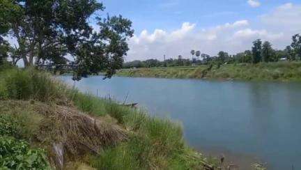 উদয়নারায়ণপুর: বাঁধ মেরামতির কাজ শেষ না হওয়ায় বন্যার আশঙ্কায় উদয়নারায়ণপুরের বাসিন্দারা #jansamasya