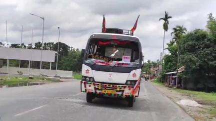 কোচবিহার ১: সময়মতো তৃণমূল আশ্রিত দুষ্কৃতীদের টাইট দেওয়া হবে, কোচবিহারে বললেন BJP-র জেলা সাধারণ সম্পাদক