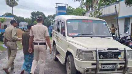 ভগবানগোলা ১: ভগবানগোলায় গ্রেপ্তার বাংলাদেশি, পেশ আদালতে