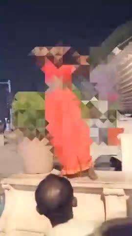 अयोध्या के लता मंगेशकर चौक पर महिलाओं का अश्लील डांस करते वीडियो सोशल मीडिया पर हुआ वायरल