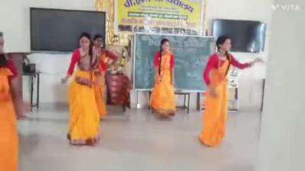द्वाराहाट: पीएम श्री राजकीय बालिका इंटर कॉलेज द्वाराहाट में भाषा समर कैंप में मुख्य अतिथि शंकर तिवारी ने बच्चों को सिखाईं कई बातें