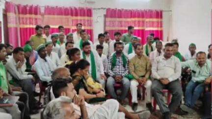 तिलहर: नगर में भारतीय किसान यूनियन के कार्यालय पर बैठक संपन्न, राष्ट्रीय अध्यक्ष ने किया कमेटी का गठन