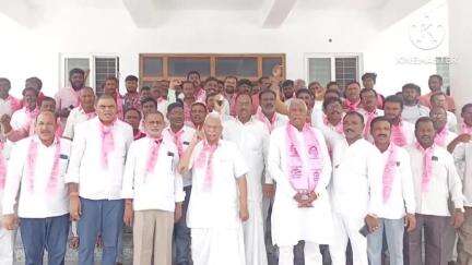 మంచిర్యాల: లక్షట్టిపేట్ లో నూతనంగా నిర్మిస్తున్న ఆసుపత్రి పనులను పర్యవేక్షించిన మాజీ ఎమ్మెల్యే దివాకర్