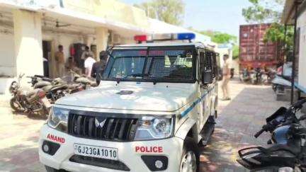 તારાપુર: દુગારી ગામે રહેતી 40 વર્ષીય મહિલા લાપતા થઈ, પોલીસે જાણવા જોગ નોંધ દાખલ કરી તપાસ હાથ ધરી.