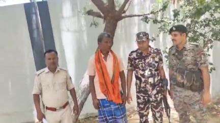 लखीसराय: रामतलीगंज गांव से पुलिस ने फरार नक्सली को किया गिरफ्तार