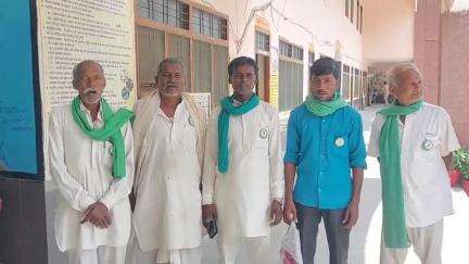 पूरनपुर: गांव लहा में रास्ता का निर्माण न होने से लोग परेशान एसडीएम से की शिकायत #jansamasya