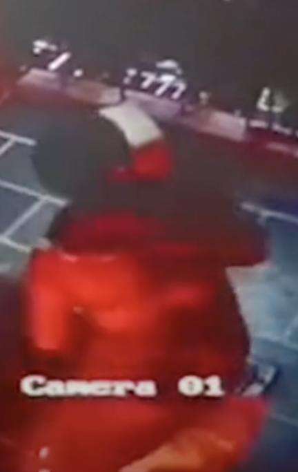 एमपी के शिवपुरी में बहस के बाद महिला ने पार्षद के साथ खुद को लगाई आग, करीब 1:30 मिनट तक जलने के बाद अस्पताल में भर्ती