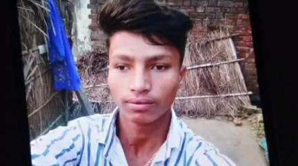 पडरौना: बड़गांव में ट्रैक्टर पलटने से दो किशोरों की दबकर हुई दर्दनाक मौत, पुलिस कार्रवाई में जुटी