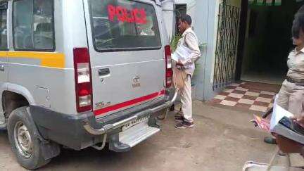 ভাতার: ভাতারের শিবদা এলাকা থেকে এক চালককে গ্রেপ্তার করে আদালতে পাঠাল পুলিশ